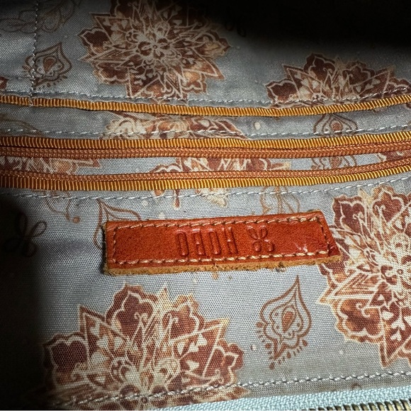 HOBO cecily Light blue Tote with Tan Handles - Picture 7 of 7